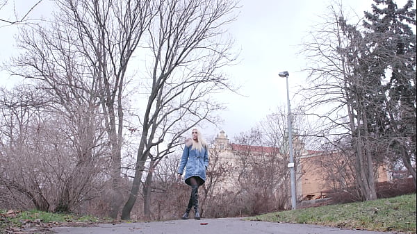 ANITABLANCHEIS FISTED AND FUCKED