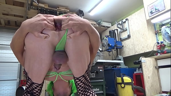 Play MP4 - Extremeslut66 is gaping her pretty ass