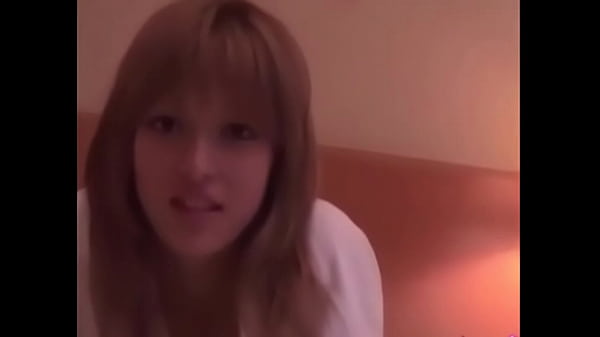 Nonton Axx thumbnail