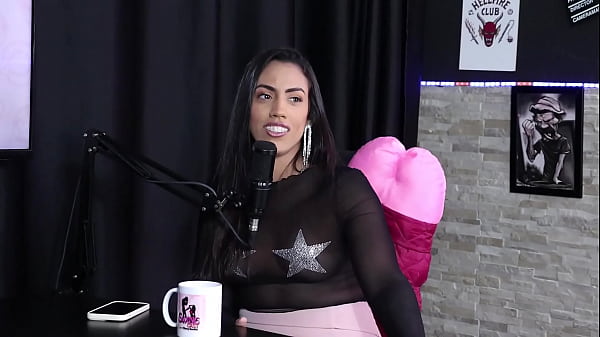 Começou no liberal sente prazer em ver pessoas transando e fez gang_bang comtreze homens Karen Bessa SHEER_RED