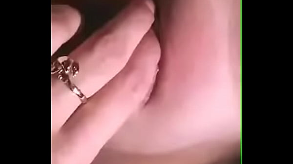 Nonton Girlfriend Masterbates Pink Perfect Pussy Young thumbnail