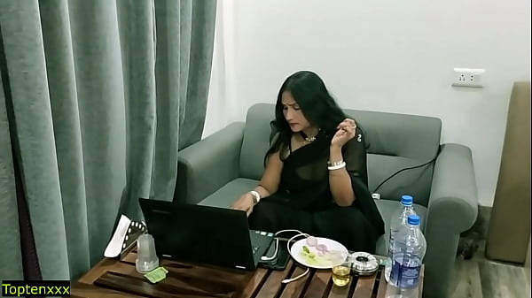 Hot madam xxx hot sex with her ps but he played game