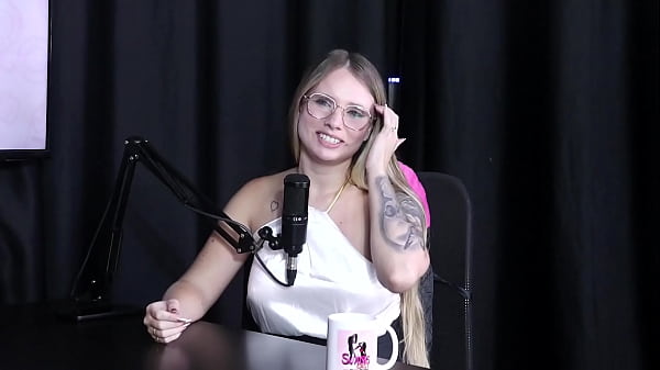 Queria apimentar a_profissão e virou criadora de conteúdopornô_com uns_vídeos_hard e sempre foi exibida Naty Varga SHEER RED