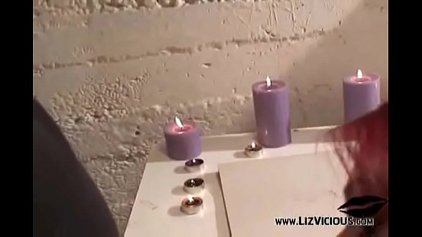 Play MP4 - Miss Liz Vicious An Artistic Blow