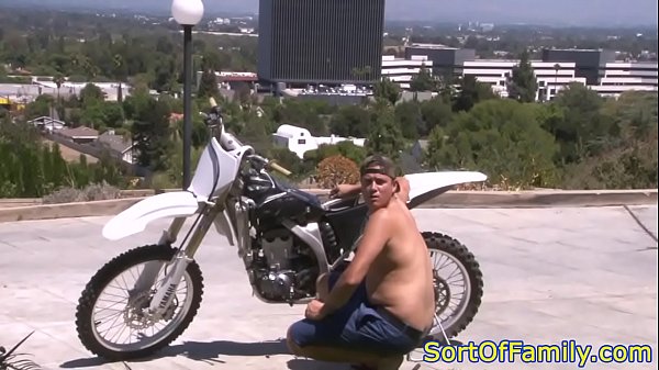 Bigtitted stepmom cockriding after blowjob 