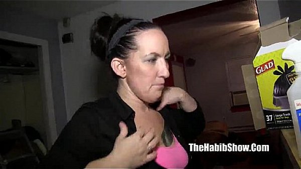 phat ass pawg get fucked by hairy paki 