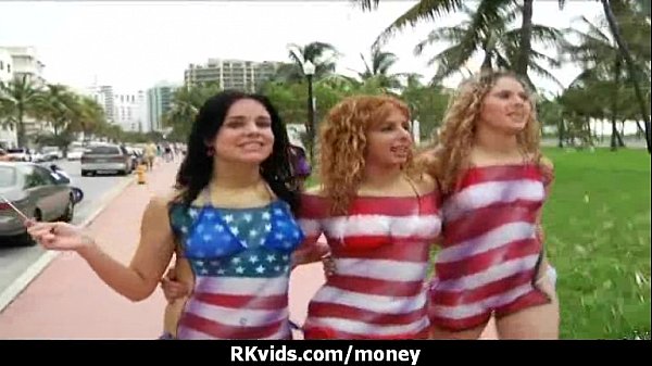 Amateur ChickTakes Money ForA Fuck_9