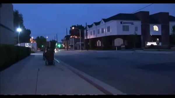 Nonton London Is Ready To Take A Big Cock thumbnail