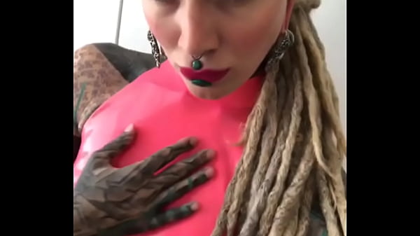 How do you like my dress fitting with this makeup look #dressfitting #makeuplook #fashionvibes #anuskatzz #anuskatz 