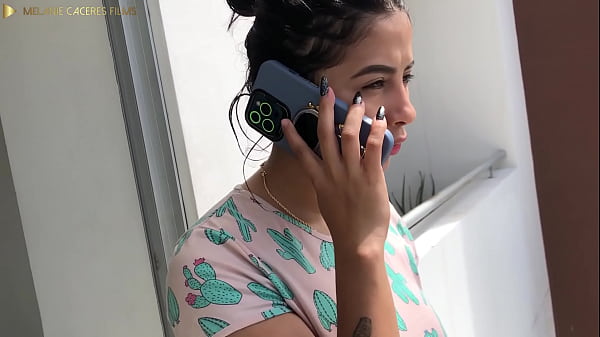 madrastra culona da_el mejor regalo_de cumpleaños_enorme culo