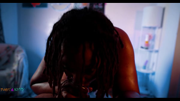 Play MP4 - Stuffing KittyLoves juicy pussy until she cums