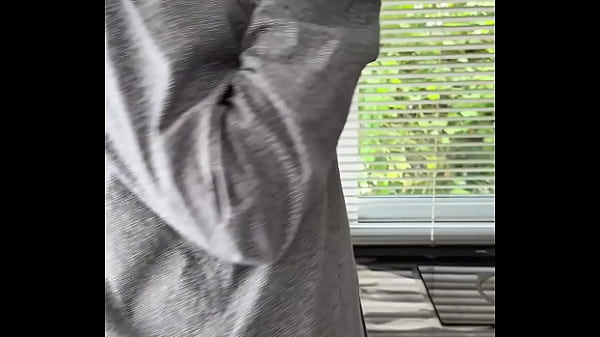 Nonton Best Friend Girl Fucked On Kitchen Table Swallows Cum thumbnail