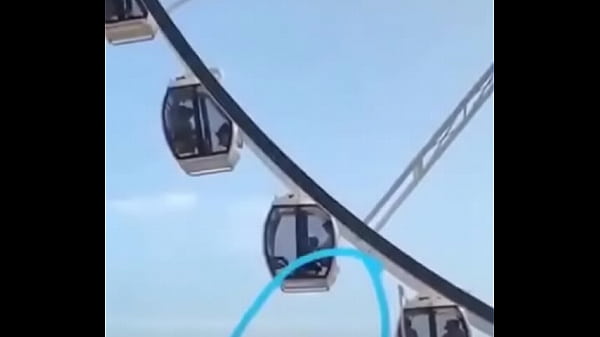 Montada extrema en publico 