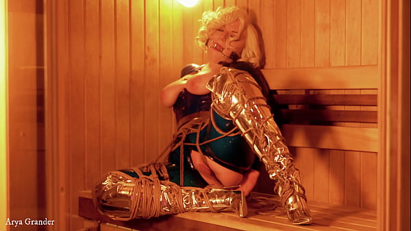 BondageMILF inLatex FREE pornvideo