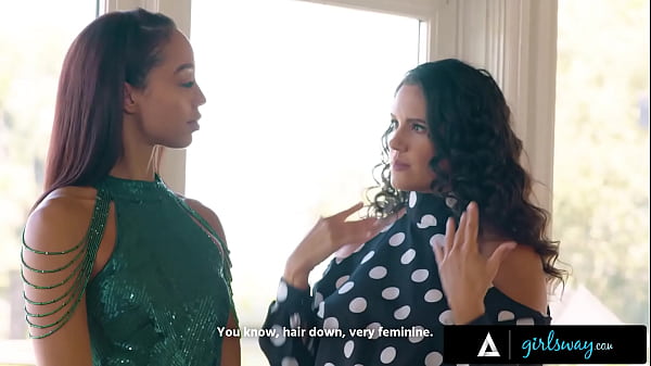 Play MP4 - GIRLSWAY - Petite Alexis Tae Seduces Mentor Penny Barber With After Heartfelt Pageant Rehearsal