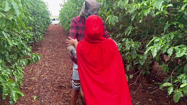 Lobo mau encontra com chapeuzinho vermelho e come ela bem gostoso na mata fechada completo no red 