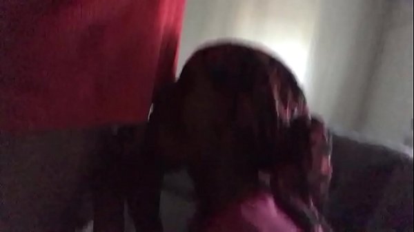 Play MP4 - Eat Da Gunna Dick