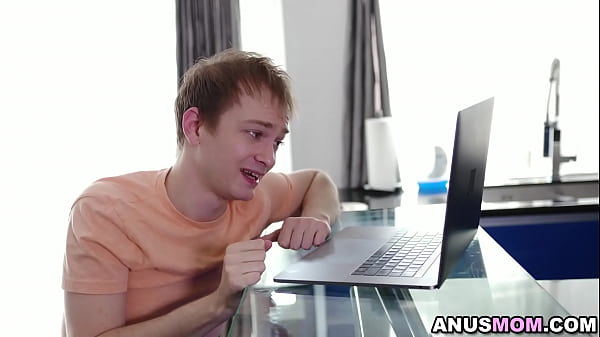 Teacher Lilian Stone Gets AnalLesson