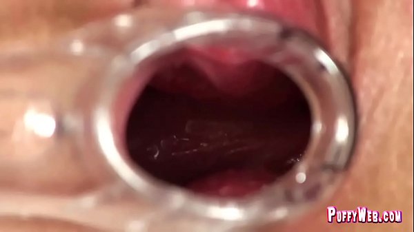 Neveah Screams WhilePlayingwith Pussy