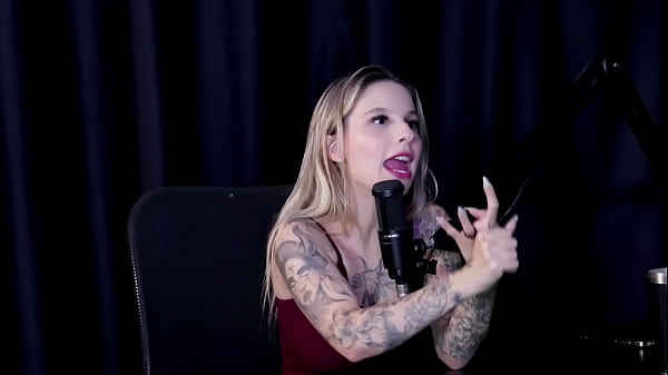 Foi convidada a se retirar de v&aacute;rios estabelecimentos teve um relacionamento aberto e quanto tentou fazer com uma novinha just joana watch sheer red