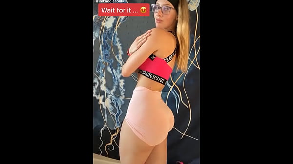 Nonton Hot Twerkin Girls thumbnail