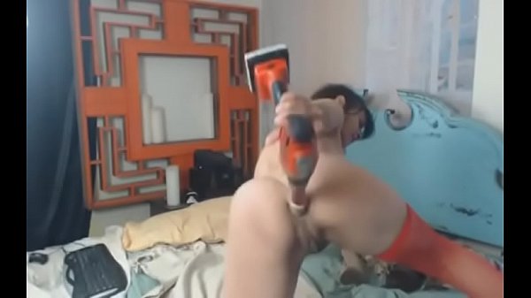 Brunette using large toys Pt1 - See Pt2 at mywebcamshookup.com 