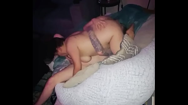 Nonton Reverse 69 Oral Sex On Beanbag thumbnail