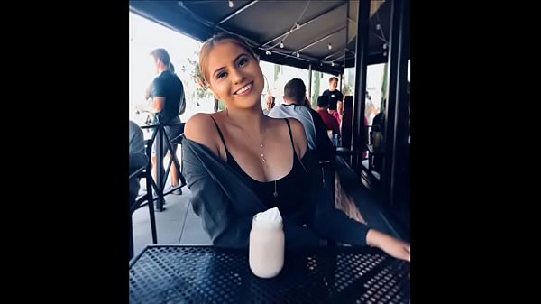 Play MP4 - sexy Latina Jackie Figueroa