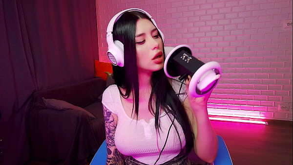 ASMR GORGEOUS TEEN_LICK YOUHONEY HAZE