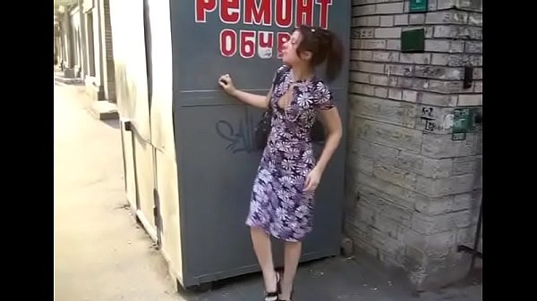 Nonton Fascinating Slut Definitely Knows How To Make Gentle Oral-stimulation thumbnail