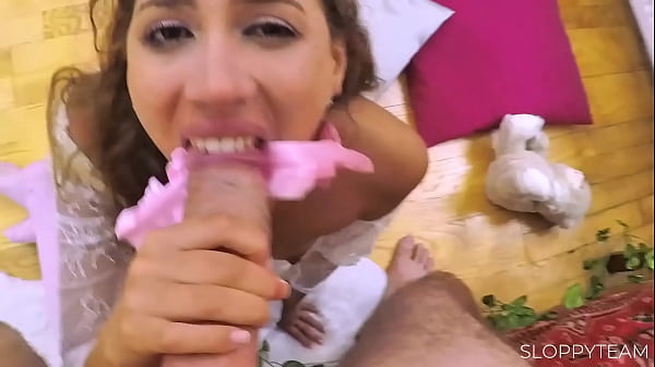 Cum shot facial * cum on her face and tongue * cum play 