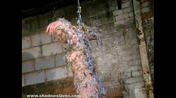 Play MP4 - Kumimonsters asian bondage in feather and tar humiliation of bald japanese bdsm