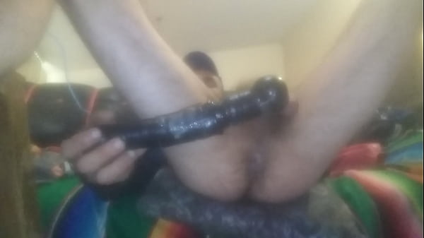 De Nuevo Comi&eacute;ndome Con Dildos Caseros ,. Mmm. Rico thumbnail