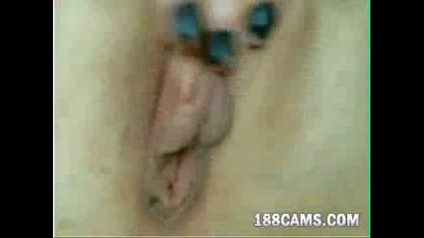 Hot girlplay dildo on cam