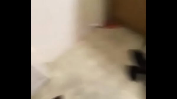 trim.E498C27E-D8A4-44A2-8B37-AF36041DB591.MOV 