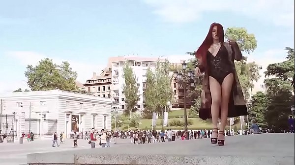 Camila Prada sexy Latina , experta principiantes 