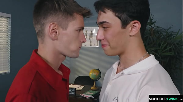 Cameron Neuton and Trevor Harris have been tennis rivals for a long time. But after one game inparticular, things get heated when Cameron criticizes Trevor's playstyle. 