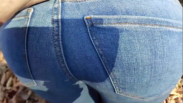 Play MP4 - Indian Hot Girl Gets Stripped And Pounded In The Woods