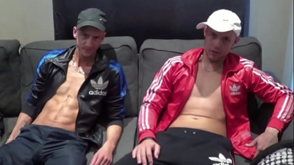 Deux Rebeus De Cit&eacute; Baisent En Plan Scred thumbnail