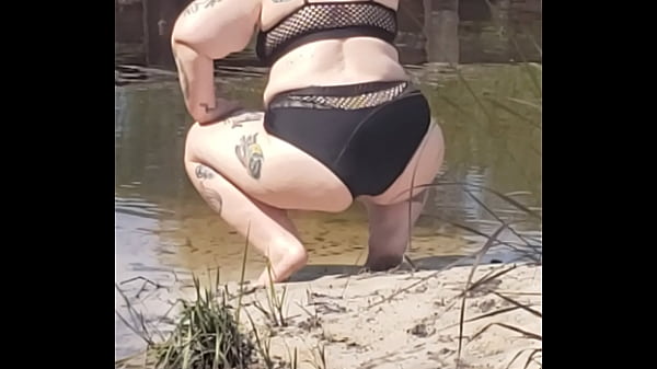 Play MP4 - public peeing outside summer on the river