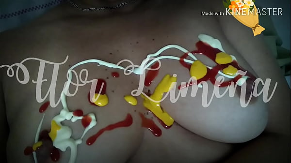 Play MP4 - Flor Lime&ntilde;a con todas las cremas