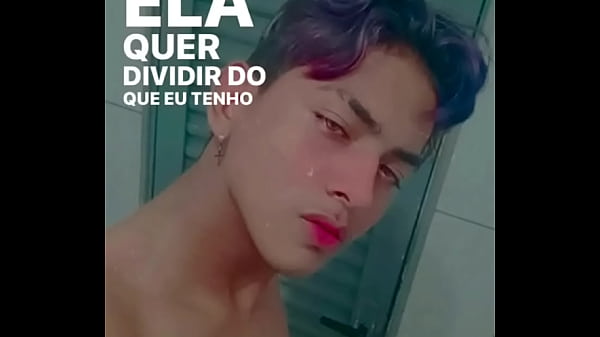 Um v&iacute;deo normal sem pornografia a &uacute;nica conta q n&atilde;o posta esse tipo de coisa ksksk 