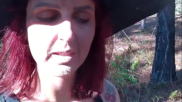 As Bruxas Atacando Na Floresta thumbnail