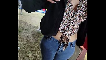 Le Pago A Mama Luchona Para Que Me La Jale Y Acomplete Para Sus Regalos thumbnail