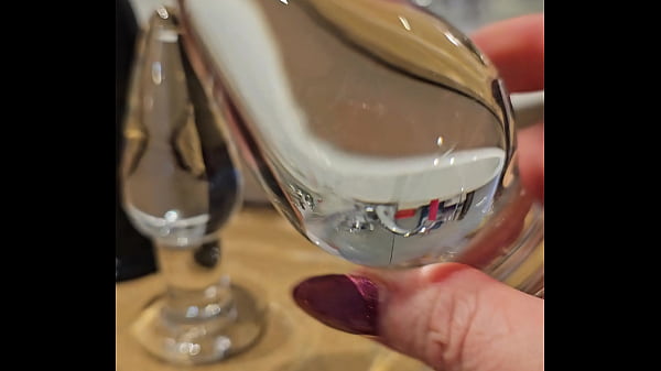 Play MP4 - Large Sextoy Anal Fuck