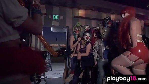 Play MP4 - Chemical Burn shows her sexy clown fantasy to Kate