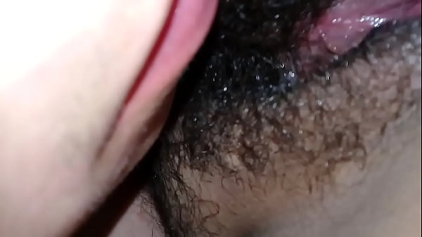 Play MP4 - Su rica pucha 2