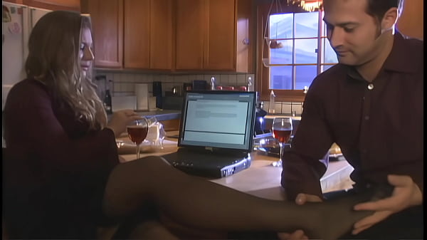 Nonton Mia Bangg Ends This Video With A Bang, Taking Two Cocks In Her Pussy And Ass In A Double... thumbnail