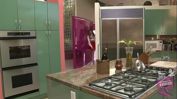 Abby Gets Shy As She Sees A New Side To Jessie And Her Forward Advances thumbnail