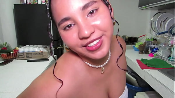 Play MP4 - fantasia con un extra&ntilde;o